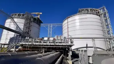 الدفاعات الخليجية تتصدى لأكبر هجوم إيراني بالمسيّرات والصواريخ على مصفاة الأحمدي بالكويت