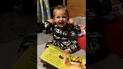 طفل يستعيد سمعه بعد تلقي علاج جيني جديد