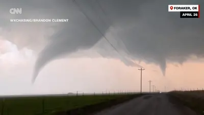 إعصاران متزامنان في سماء أوكلاهوما