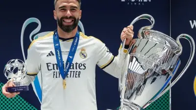 داني كارفاخال أثناء مباراة مع ريال مدريد