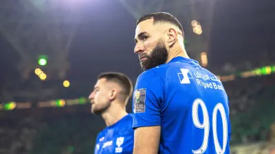 كريم بنزيما لاعب فريق الهلال