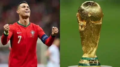 كريستيانو رونالدو يرتدي قميص المنتخب البرتغالي