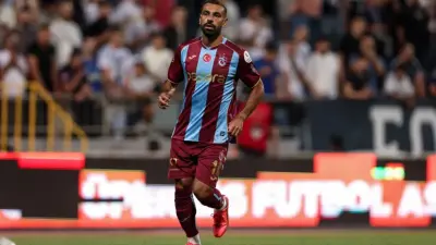 محمد صلاح مع طرابزون سبور خلال مباراة أمام جينتشليربيرليجي