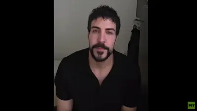 الفنان السوري لجين إسماعيل