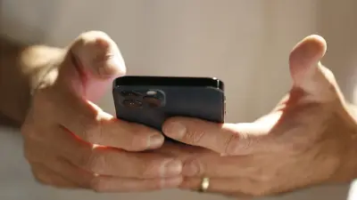 مخاوف من زيادة جديدة في أسعار باقات المحمول