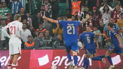 منتخب إيطاليا خلال مباراته أمام تركيا في دوري الأمم الأوروبية