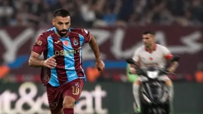 محمد صلاح في سياق خبر ترتيبه بين أعلى لاعبي كرة القدم دخلاً