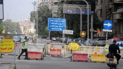 تحويلات مرورية على محور 26 يوليو بسبب أعمال مشروع المونوريل