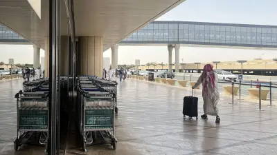 مطار الملك خالد الدولي في الرياض