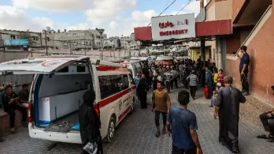 قصف إسرائيلي على شقة سكنية في محيط مجمع الشفاء غرب مدينة غزة