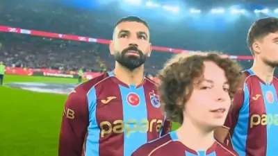 محمد صلاح مع طرابزون سبور في مباراة أمام بشكتاش