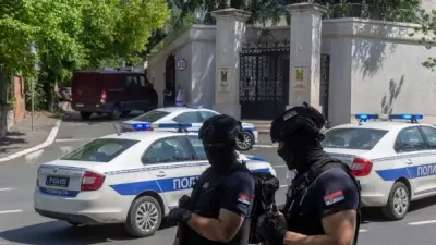 محيط السفارة الإسرائيلية في بلغراد بعد الاعتداء على أحد الحراس