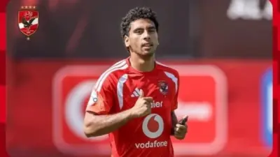 أحمد خالد «كباكا» لاعب وسط الأهلي في سياق خبر يتعلق بمستقبله مع الفريق