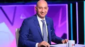 أيمن الكاشف معلق مباراة الأهلي والزمالك في الدوري المصري الممتاز