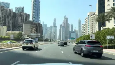 الطرق في دبي