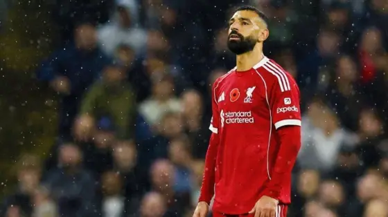 الدوري السعودي يفاوض محمد صلاح وأجر بنزيمة يغضب رونالدو