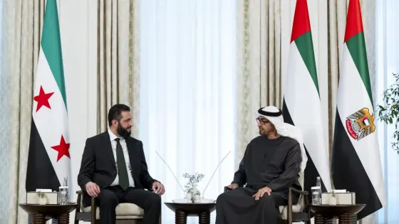 أحمد الشرع يناقش التعاون الإقليمي مع محمد بن زايد في الإمارات