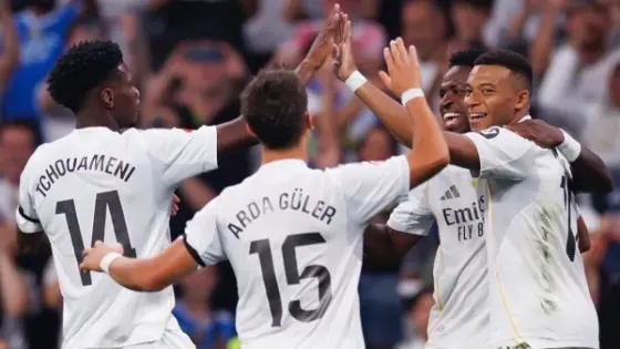 دين هاوسن يعود إلى قائمة ريال مدريد لمواجهة روما في دوري أبطال أوروبا