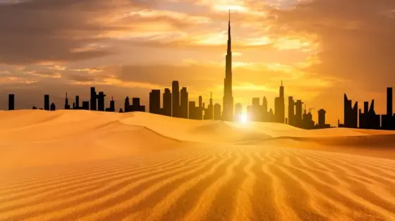Hot Weather and Active Winds in the UAE Today, August 7