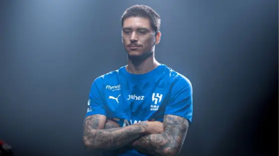 التعاقد مع نونيز يقلل فرص انتقال ليفاندوفسكي إلى الهلال