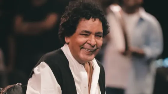 محمد منير يعتذر عن تكريمه في مهرجان الموسيقى العربية