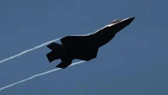 طائرة أمريكية