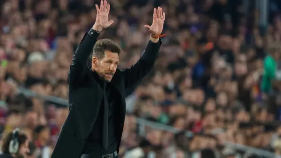 دييغو سيميوني في مباراة مع أتلتيكو مدريد