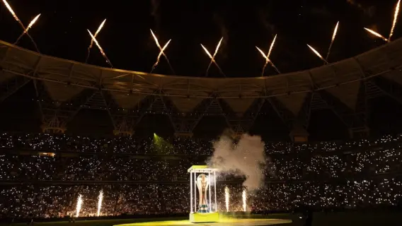 فريق الهلال يحتفل بالفوز بكأس الملك السعودي