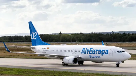 طائرة بوينغ 737 تابعة لشركة Air Europa