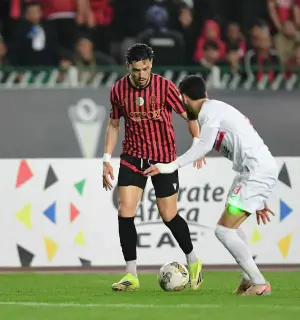 جانب من المباراة الماضية بين الزمالك واتحاد العاصمة في ذهاب نهائي الكونفدرالية 2026