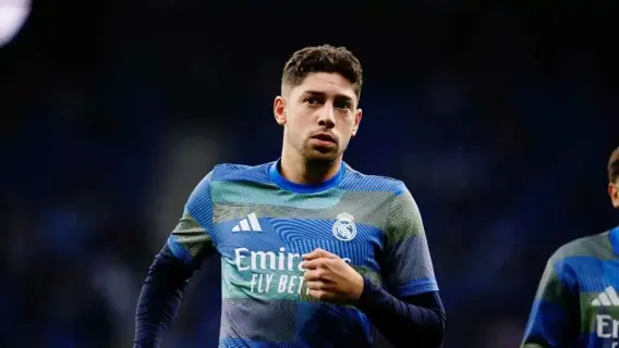 اللاعب فيدي فالفيردي بقميص ريال مدريد