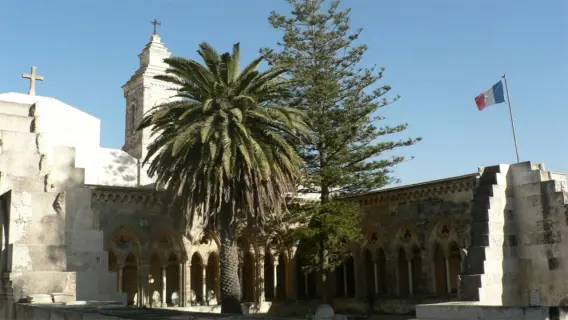 ما هي ممتلكات فرنسا في القدس الشرقية وإسرائيل