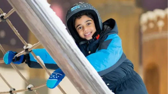 عمان: بالخطوات طريقة حجز تذاكر دخول القرية الثلجية في مسقط مول