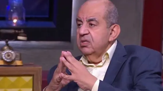 محمد رمضان رداً علي محمد التاجي "بفلوسي هشتري التاريخ"