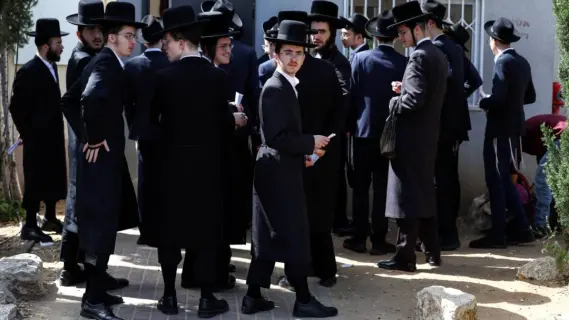 إسرائيل ترسل إخطارات جديدة لليهود المتدينين للانضمام إلى الجيش