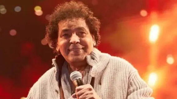 نقابة المهن الموسيقية توضح الحالة الصحية للفنان محمد منير