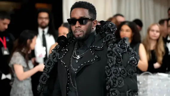 خلف القضبان "شون ديدي" متهم بمحاولات عرقلة سير العدالة داخل السجن