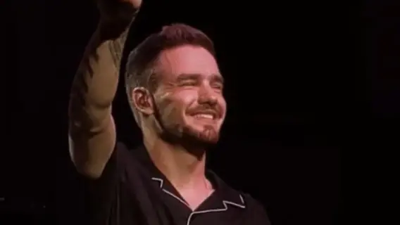 تفاصيل جنازة "ليام باين" ... ورفيقه الممنوع من الحضور