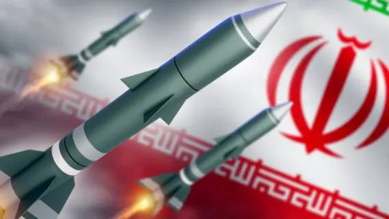 إعادة فرض عقوبات دولية على إيران لمنعها من امتلاك سلاح نووي