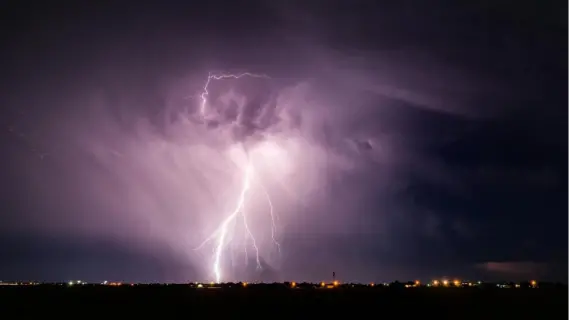 Saudi Arabia: Thunderstorms to Affect Most Regions Until Saturday