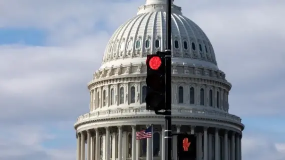 مجلس النواب الأمريكي يرفض خطة ترامب لتمويل الحكومة