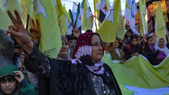 سوريون شيعة:  إيران أكبر كذبة ومشروعها دمر سوريا