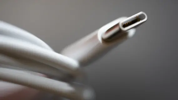 Saudi Arabia enforces mandatory USB Type-C charging port regulation