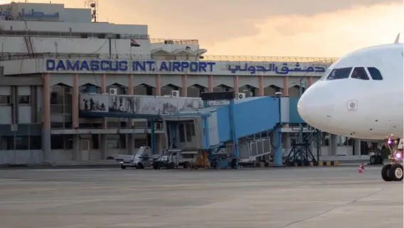مطار دمشق الدولي يستأنف رحلاته بعد شهر من التوقف