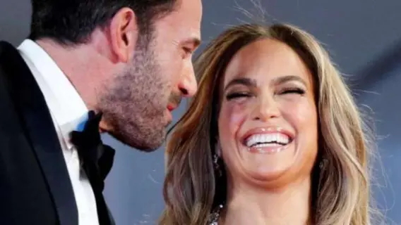 جينيفر لوبيز وبن أفليك يتوصلان لتسوية طلاق بعد عامين من الزواج