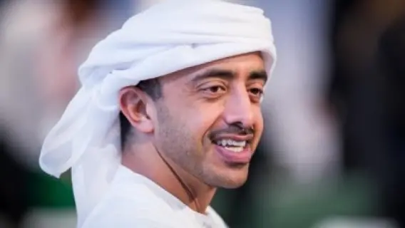 عبد الله بن زايد يؤكد حرص الإمارات على تعزيز العلاقات الاستراتيجية مع فرنسا