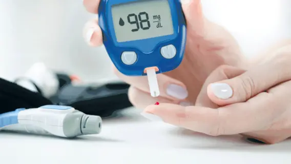 أطعمة تزيد من مستويات السكر في الدم دون أعراض ظاهرة