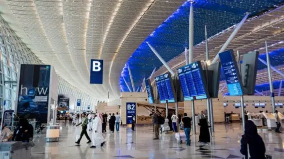 الهيئة العامة للطيران المدني تكشف عن مخالفات جسيمة تفرض غرامات تتجاوز 3.8 مليون ريال