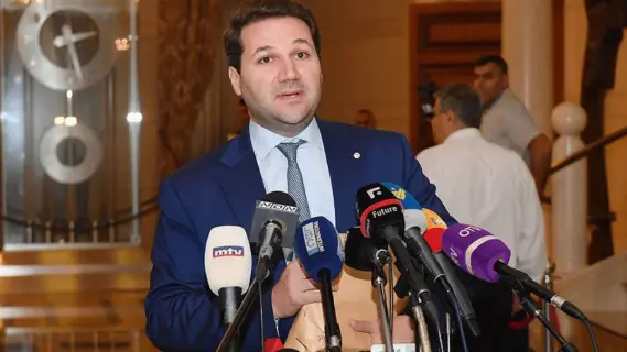 نديم الجميّل يلتقي بمخاتير وفاعليات الأشرفية ويشدد على ضرورة تجنب الانقسامات