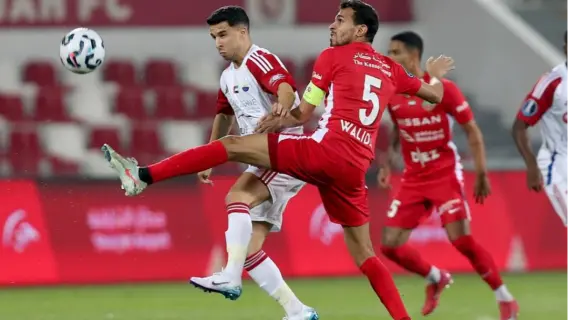 تحديات صعبة في صراع اللقب بين الشارقة وشباب الأهلي